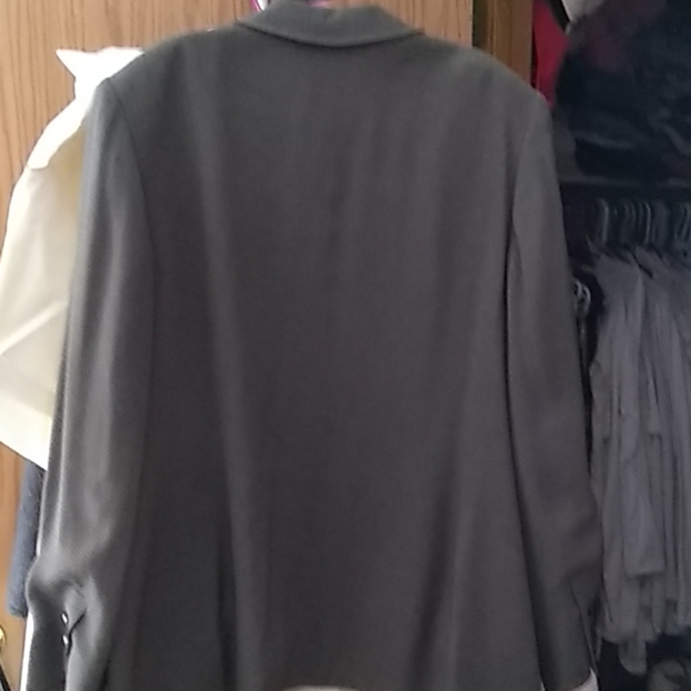 Jacket - Picture 2 of 3
